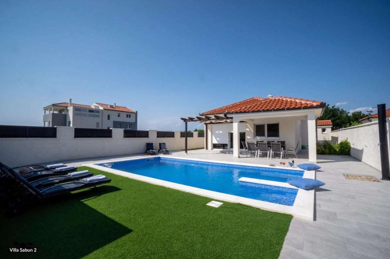 Villas Sabun - Modern House With Heated Pool Privlaka  Exterior foto